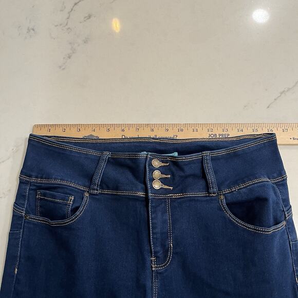 Women's Straight Leg Jeans - Blue - Picture 6 of 8